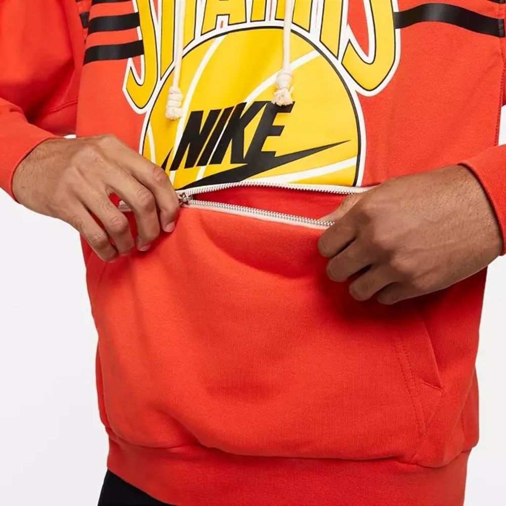 NIKE DRI FIT STANDARD ISSUE HOODIE
NWT
XXL
IN BAG